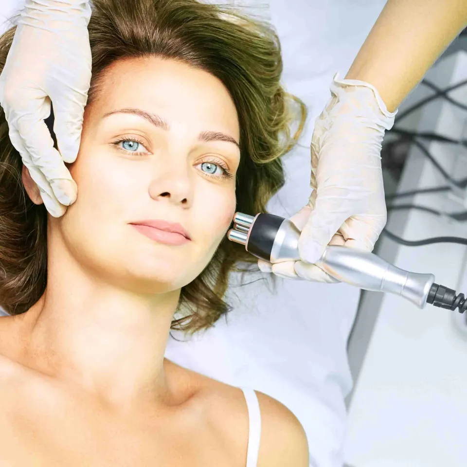 como-atrair-pacientes-para-clinicas-de-estetica.jpg